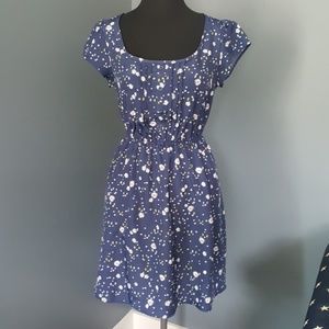 Xhilaration Daisy Floral Dress